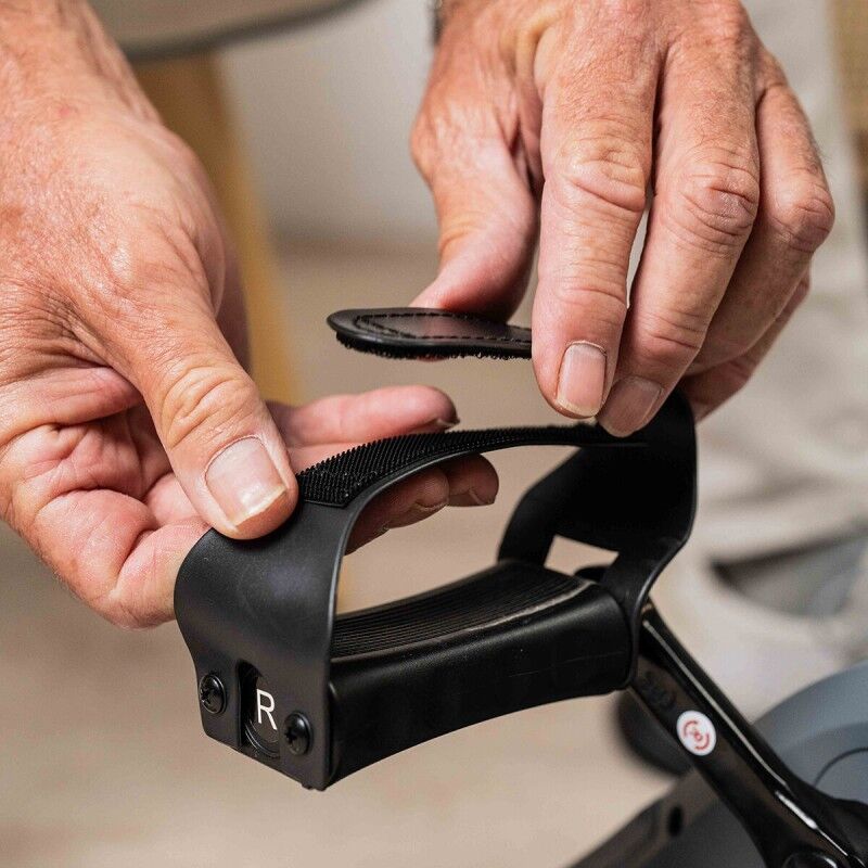Pedalatore Elettrico Assistito per Braccia e Gambe con Tappetino e Telecomando Velora 3000 InnovaGoods